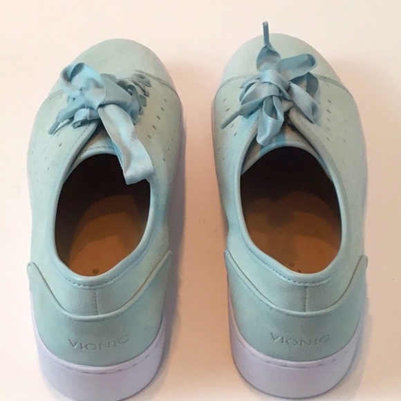 Vionic Mint Green, Mist Suede Sneakers. - Picture 4 of 16
